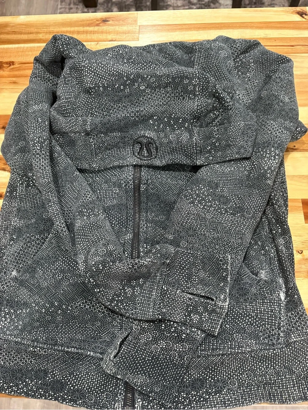 LULU SCUPA.  Women's Hooded Zip Jacket in Charcoal Gray